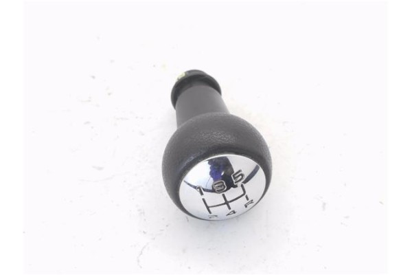 Recambio de pomo palanca cambio para citroen c3 1.4 16v referencia OEM IAM 2403CN  