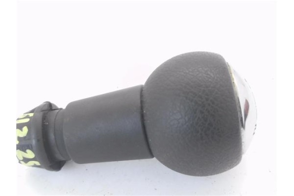 Recambio de pomo palanca cambio para citroen c3 1.4 16v referencia OEM IAM 2403CN  