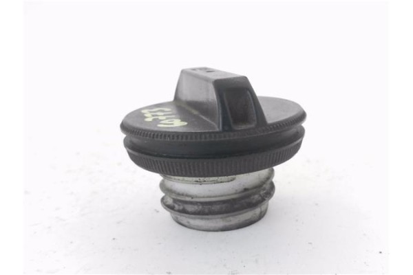 Recambio de tapon combustible para nissan nv200 furgón 1.5 dci referencia OEM IAM 1725179972  