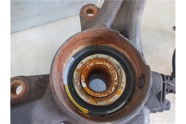 Recambio de mangueta delantero izquierda para hyundai i30 (fd) 1.6 comfort referencia OEM IAM 517152R000  