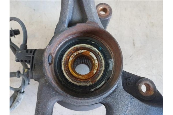 Recambio de mangueta delantero derecha para hyundai i30 (fd) 1.6 comfort referencia OEM IAM 517162R000  