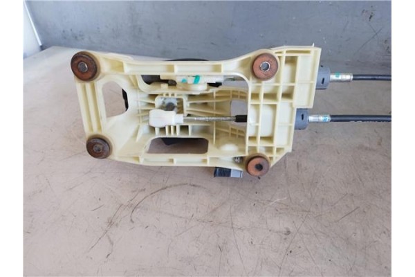 Recambio de conjunto palanca cambio velocidad para hyundai i30 (fd) 1.6 comfort referencia OEM IAM 437002R140  