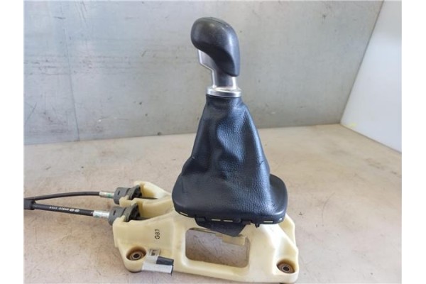 Recambio de conjunto palanca cambio velocidad para hyundai i30 (fd) 1.6 comfort referencia OEM IAM 437002R140  