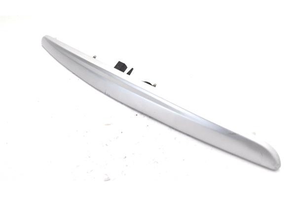Recambio de moldura porton trasero para citroen c3 1.4 16v referencia OEM IAM 8742P0  