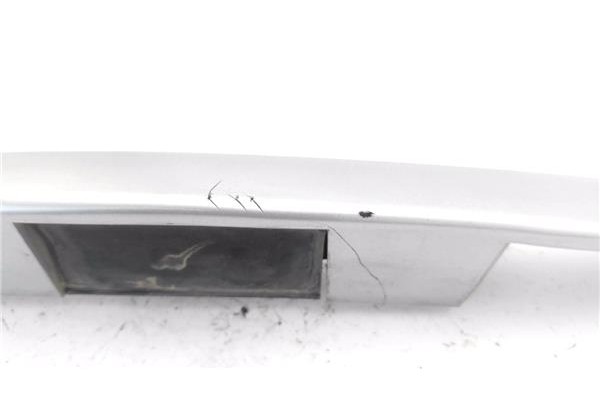 Recambio de moldura porton trasero para citroen c3 1.4 16v referencia OEM IAM 8742P0  