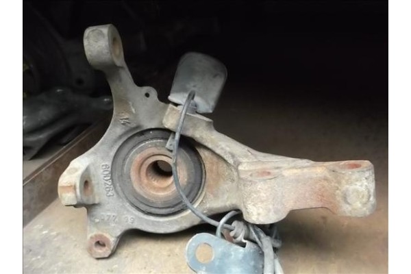 Recambio de mangueta delantero izquierda para renault laguna (b56) 1.9 dci (b56w) referencia OEM IAM   