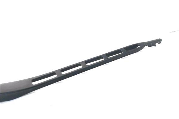 Recambio de brazo limpiaparabrisas delantero izquierdo para seat altea xl (5p5) 1.6 tdi referencia OEM IAM 5P0955409E  