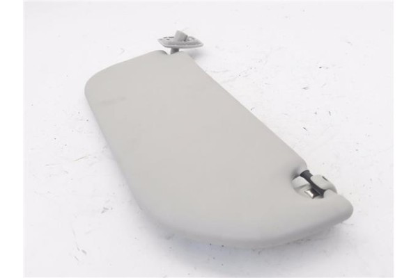 Recambio de parasol derecho para citroen c3 1.4 attraction referencia OEM IAM 8163HV  