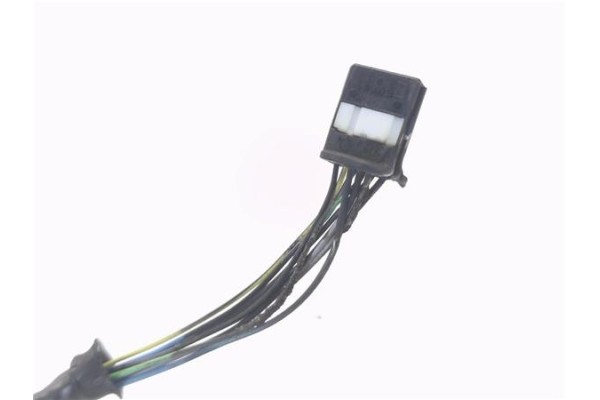 Recambio de retrovisor electrico izquierdo para renault grand scénic iii (jz0/1_) 1.5 dci referencia OEM IAM 963021615R  