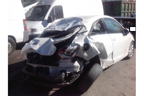 seat ibiza berlina (6j5) del año 2012