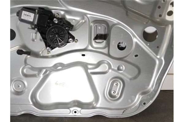 Recambio de elevalunas electrico delantero derecho para hyundai i30 (fd) 1.6 comfort referencia OEM IAM 824602R000 5,60E+06 