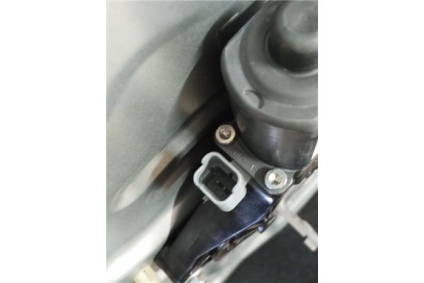 Recambio de elevalunas electrico delantero derecho para hyundai i30 (fd) 1.6 comfort referencia OEM IAM 824602R000 5,60E+06 