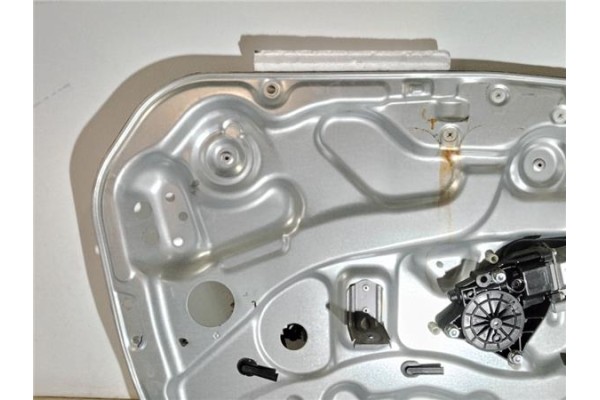 Recambio de elevalunas electrico delantero izquierdo para hyundai i30 (fd) 1.6 comfort referencia OEM IAM 824502R000 5602161 