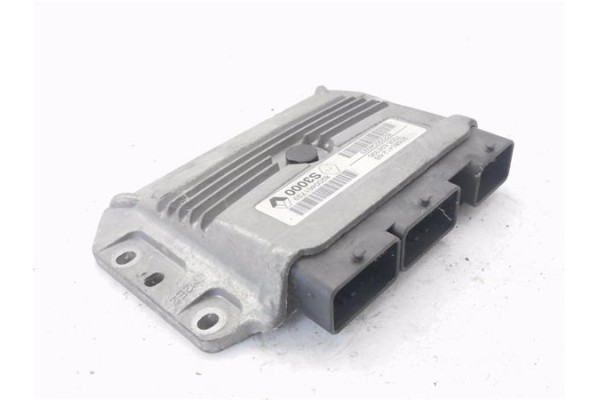 Recambio de centralita para renault clio iii 1.4 16v referencia OEM IAM 8200461733 215854126B 