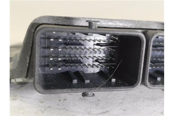 Recambio de centralita para renault clio iii 1.4 16v referencia OEM IAM 8200461733 215854126B 