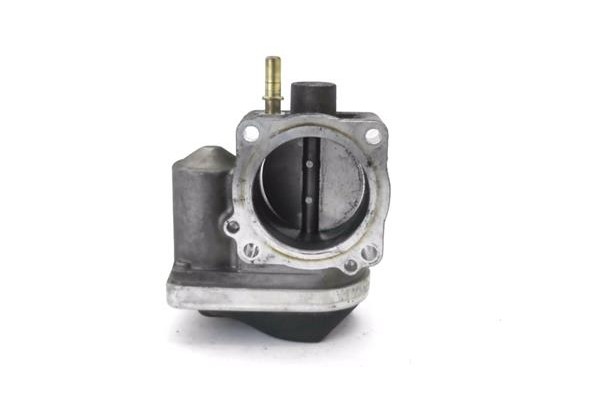 Recambio de caja mariposa aire para renault clio iii 1.4 16v referencia OEM IAM 8200190230 8200171134B 
