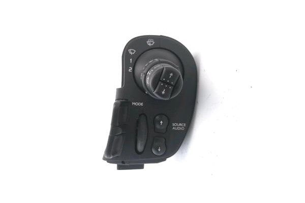 Recambio de mando limpiaparabrisas para renault clio iii 1.5 dci (c/br1g) referencia OEM IAM 88103009268 179081335 