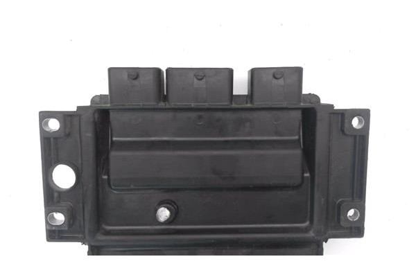 Recambio de centralita para renault clio iii 1.5 dci (c/br1g) referencia OEM IAM 8200911560 8200619409 