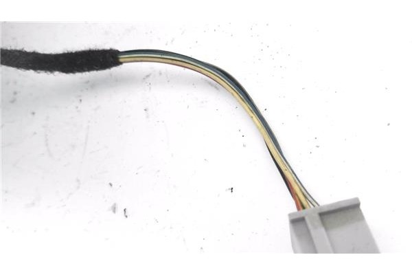 Recambio de retrovisor electrico derecho para ford fusion (cbk) 1.6 tdci referencia OEM IAM 2901001  