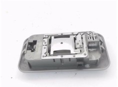 Recambio de luz delantero central techo para opel vivaro 1.9 dti referencia OEM IAM 8200426660  
