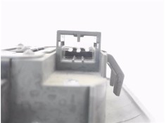 Recambio de luz delantero central techo para opel vivaro 1.9 dti referencia OEM IAM 8200426660  