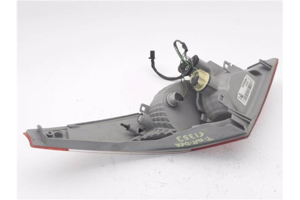 Recambio de piloto porton trasero derecho para renault megane iii sport tourer 1.5 dynamique referencia OEM IAM 265500009R 89319