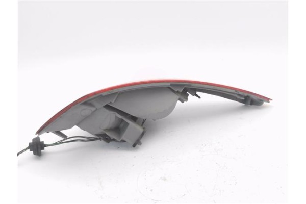 Recambio de piloto porton trasero izquierdo para renault megane iii sport tourer 1.5 dynamique referencia OEM IAM 265550009R 893