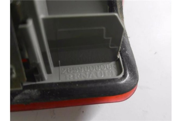 Recambio de luz central de freno para renault megane iii sport tourer 1.5 dynamique referencia OEM IAM 265900006R  