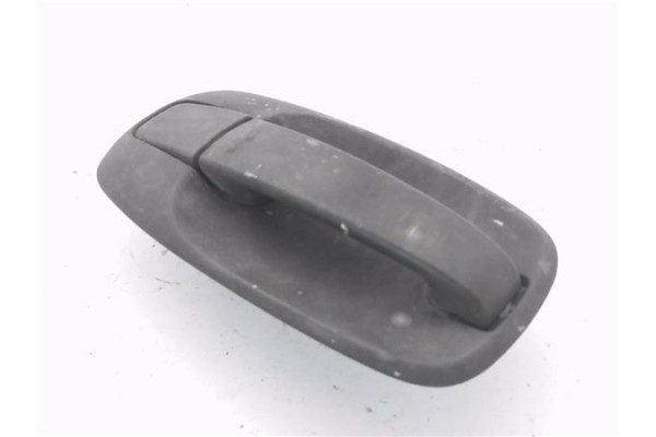 Recambio de maneta exterior puerta corredera derecha para opel vivaro 1.9 dti referencia OEM IAM 8200170625 91168527 