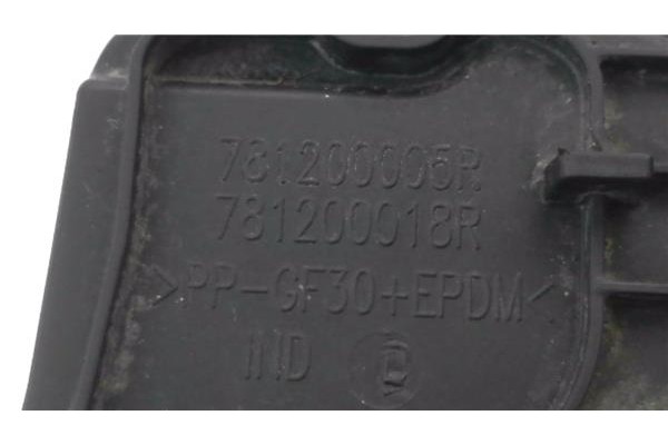 Recambio de tapa exterior combustible para renault megane iii sport tourer 1.5 dynamique referencia OEM IAM 781200005R 781200018