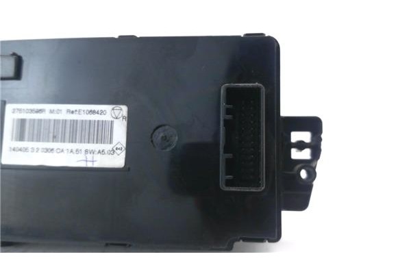Recambio de mandos calefaccion / a.a. para renault megane iii sport tourer 1.5 dynamique referencia OEM IAM T1001909K 275103596R