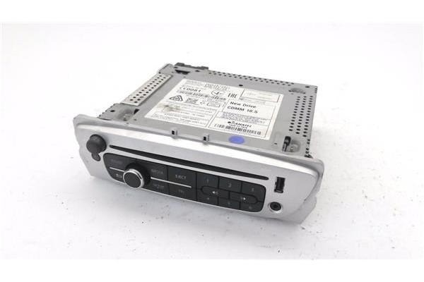 Recambio de radio / cd para renault megane iii sport tourer 1.5 dynamique referencia OEM IAM 2012DJ2345 1439127979 