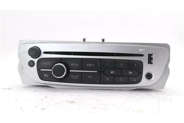 Recambio de radio / cd para renault megane iii sport tourer 1.5 dynamique referencia OEM IAM 2012DJ2345 1439127979 