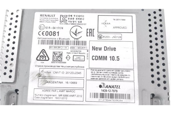 Recambio de radio / cd para renault megane iii sport tourer 1.5 dynamique referencia OEM IAM 2012DJ2345 1439127979 