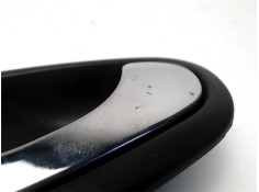 Recambio de manilla int. puerta trasero izquierda para mitsubishi carisma berlina 5 (da0) 1.8 16v gdi (da2a) referencia OEM IAM 