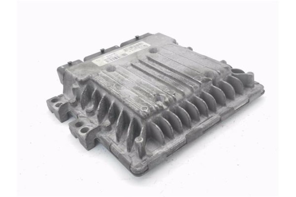 Recambio de centralita para renault megane iii sport tourer 1.5 dynamique referencia OEM IAM 237104833R S180153110A 