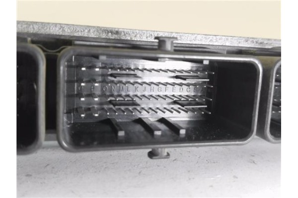Recambio de centralita para renault megane iii sport tourer 1.5 dynamique referencia OEM IAM 237104833R S180153110A 