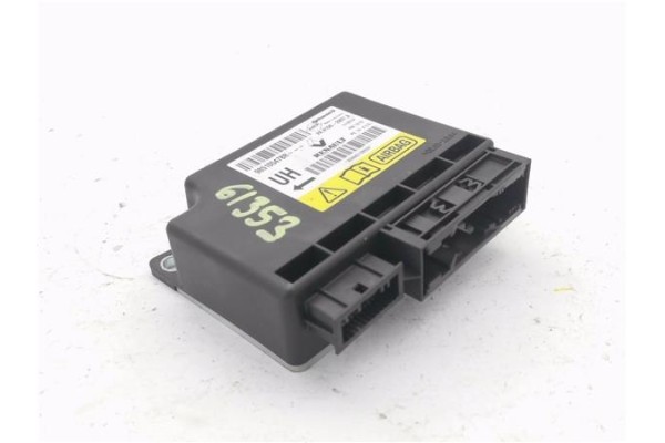 Recambio de centralita airbag para renault megane iii sport tourer 1.5 dynamique referencia OEM IAM 985105478R 28410028073 