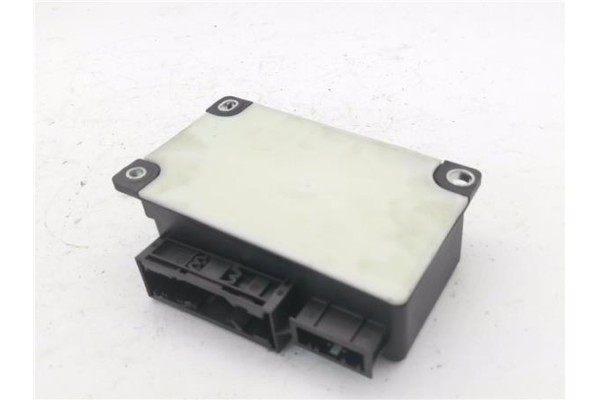 Recambio de centralita airbag para renault megane iii sport tourer 1.5 dynamique referencia OEM IAM 985105478R 28410028073 