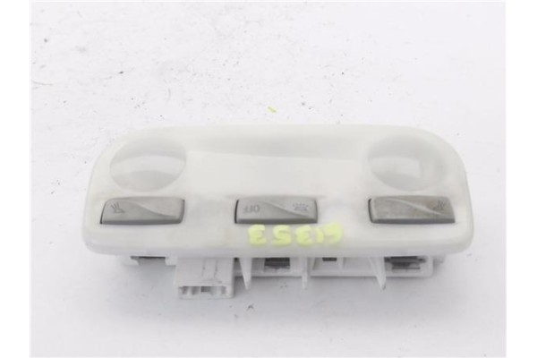 Recambio de luz delantero central techo para renault megane iii sport tourer 1.5 dynamique referencia OEM IAM 264300008R  