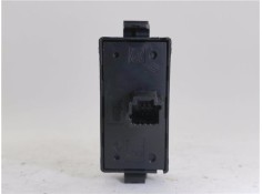 Recambio de interruptor luces emergencia para renault megane iii sport tourer 1.5 dynamique referencia OEM IAM E3160101  