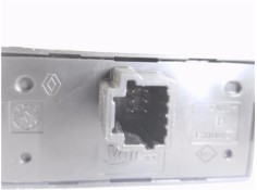 Recambio de interruptor luces emergencia para renault megane iii sport tourer 1.5 dynamique referencia OEM IAM E3160101  