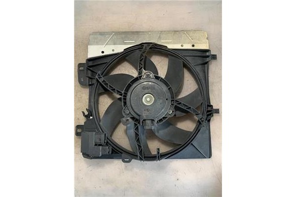 Recambio de electroventilador para citroen c3 1.4 16v referencia OEM IAM 9682902080 FS1576 