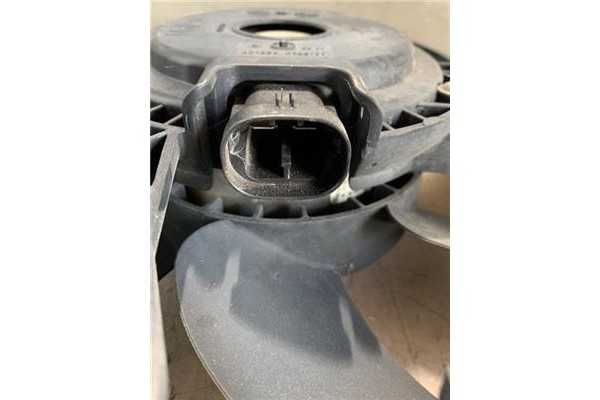 Recambio de electroventilador para citroen c3 1.4 16v referencia OEM IAM 9682902080 FS1576 