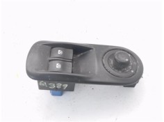 Recambio de mando elevalunas delantero izquierdo para opel vivaro 1.9 dti referencia OEM IAM 8200011867  