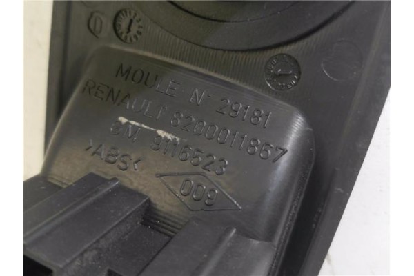 Recambio de mando elevalunas delantero izquierdo para opel vivaro 1.9 dti referencia OEM IAM 8200011867  
