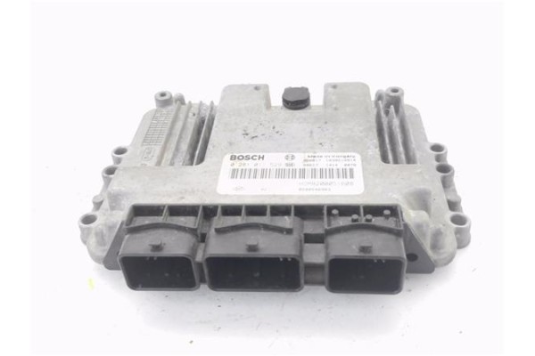 Recambio de centralita para opel vivaro 1.9 dti referencia OEM IAM 8200051608 281011529 