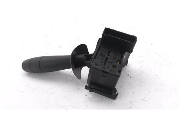 Recambio de mando limpiaparabrisas para opel vivaro 1.9 dti referencia OEM IAM 93856810E 8,20E+09 