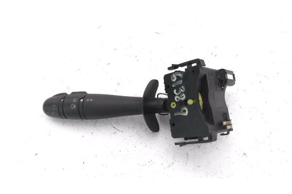 Recambio de mando de luces para opel vivaro 1.9 dti referencia OEM IAM 93856810E 8200490948 