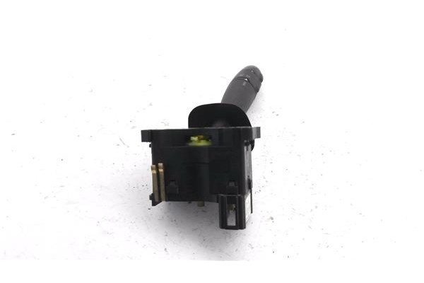 Recambio de mando de luces para opel vivaro 1.9 dti referencia OEM IAM 93856810E 8200490948 